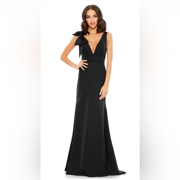 Mac Duggal Style 49454 size 16 NWOT Shoulder Bow - Picture 7 of 11